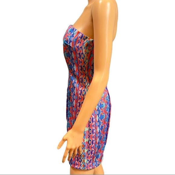 Charlie Jade Strapless Pink/Blue Bodycon Dress Size S/P NWT - Picture 3 of 15